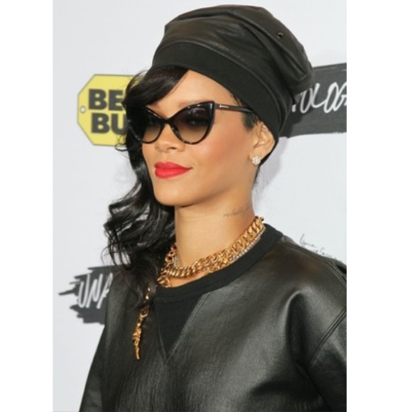 TOM FORD Blue Cat Eye Injected Sunglasses - Picture 5 of 8